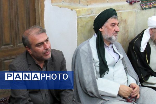 مراسم چهلمین روز شهادت شهدای اقتدار با حضور گسترده مردم کردستان در سنندج 