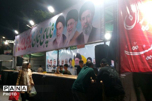 راهپیمایی مردم اندیشه فاز یک در مقابل مسجد امام جعفر صادق 