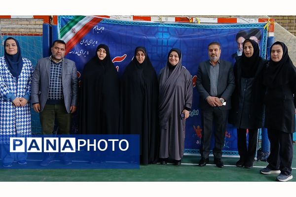 آغاز مسابقات استانی بسکتبال دختران شهرستانهای تهران در کهریزک 