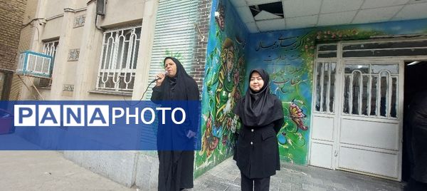 مراسم جشن عاطفه‌ها با یاد و خاطره شهید سید حسن نصرالله در دبیرستان میرزا جعفر سروقد