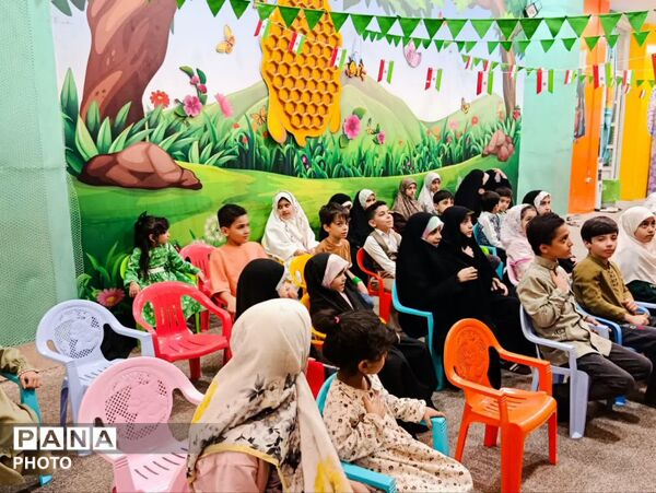 دخترانه‌های هیات زیر گنبد طلا