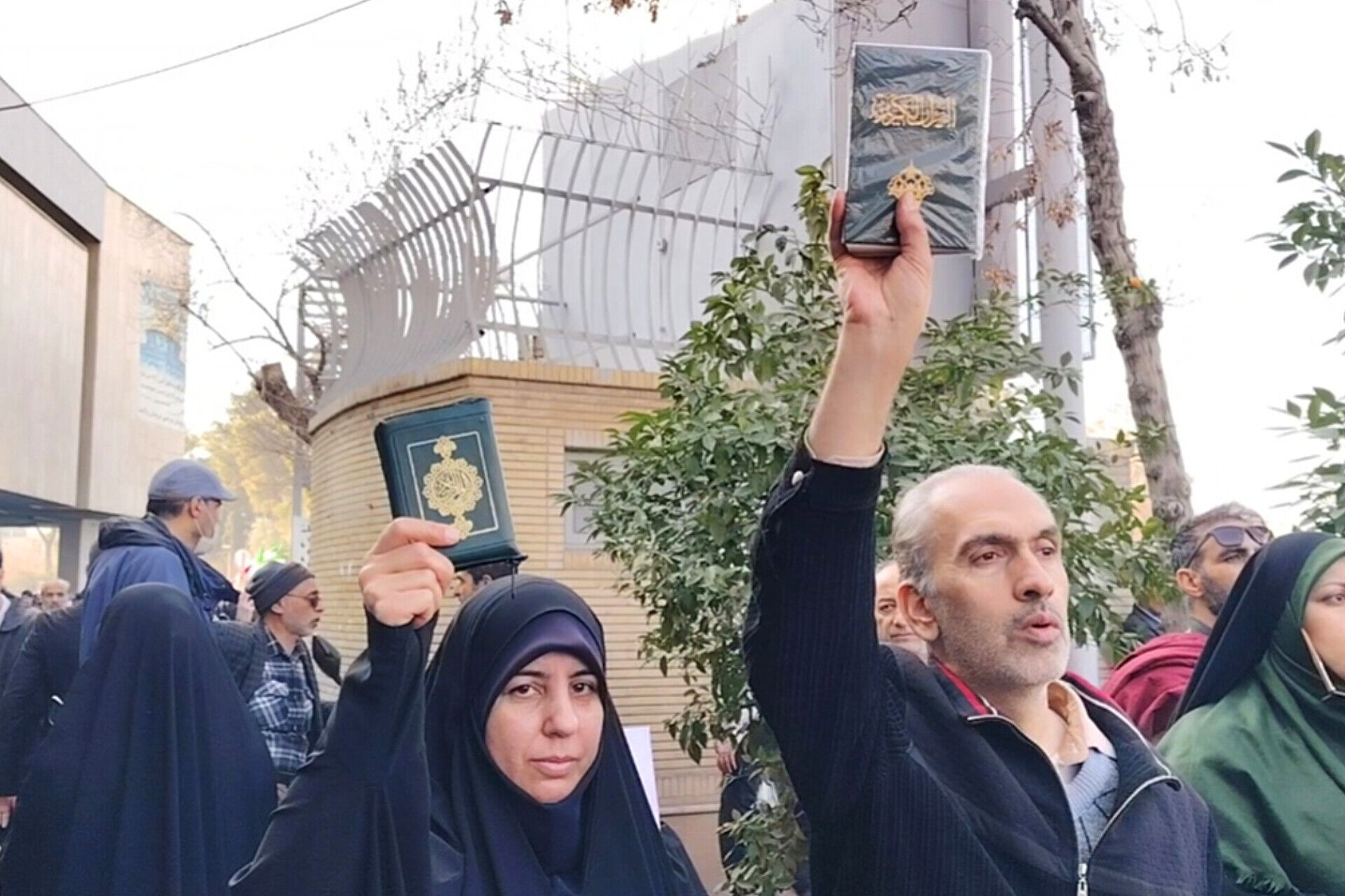 حضور پرشور شیرازی‌ها در محکومیت حوادث تروریستی اخیر