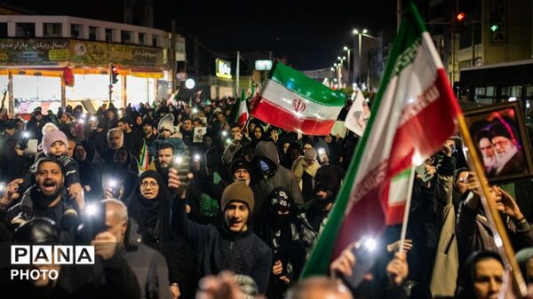 ما به‌صبح ظهور نزدیکیم، این علم بر زمین نمی‌افتد