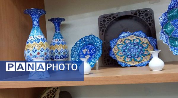 روایت اولین نمایشگاه هنرهای تجسمی هنرمندان شهرستان بن 