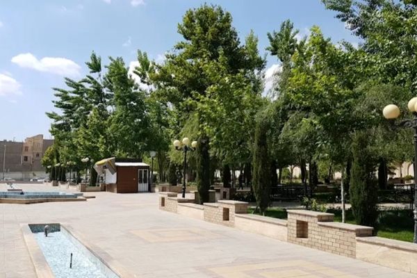 باغ ایرانی کرج روایت زیبایی و آرامش در دل شهر