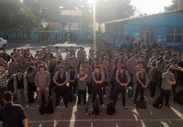 ورزش صبحگاهی در دبیرستان شهید بهشتی ناحیه دو شهرری 