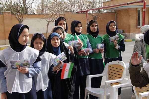 جشن نیکوکاری در مدرسه مهرآیین بهارستان۲