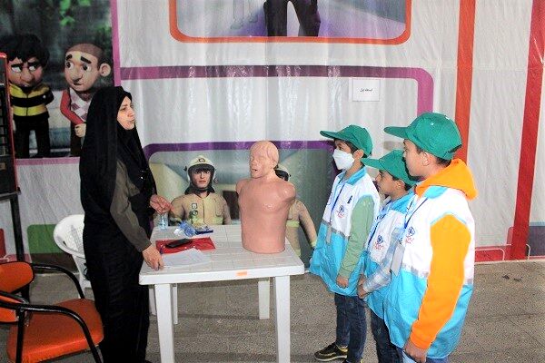 رقابت علمی - مهارتی 38 گروه منتخب دانش‌آموزی در مرحله استانی جشنواره سفیران سلامت