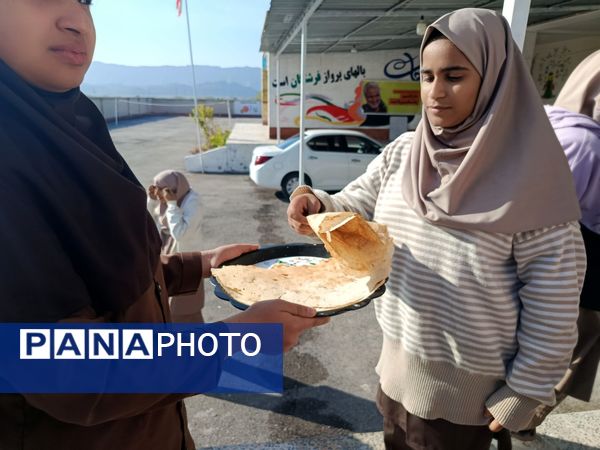  هم‌دلی مادران و دانش‌آموزان در ترویج فرهنگ انتظار