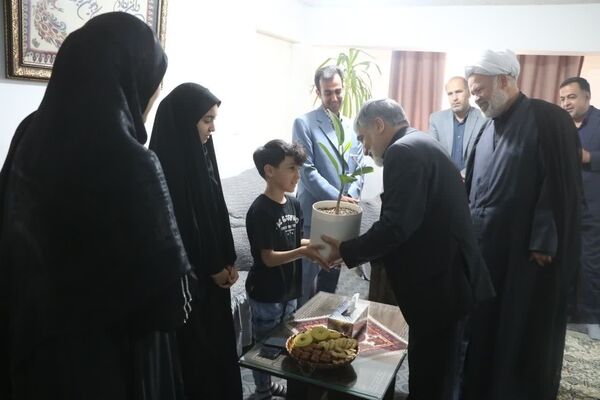 احیای نام شهدا ضامن بقای کشور در مقابل طوفان تهاجمات بیگانگان است