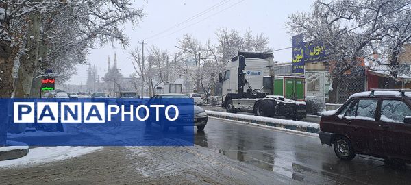 شهر نیشابور سفید پوش شد 