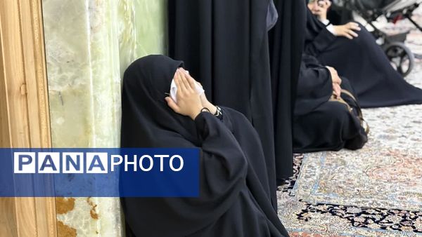 آیین غبارروبی حرم حضرت معصومه(س) با حضور بانوان طلبه