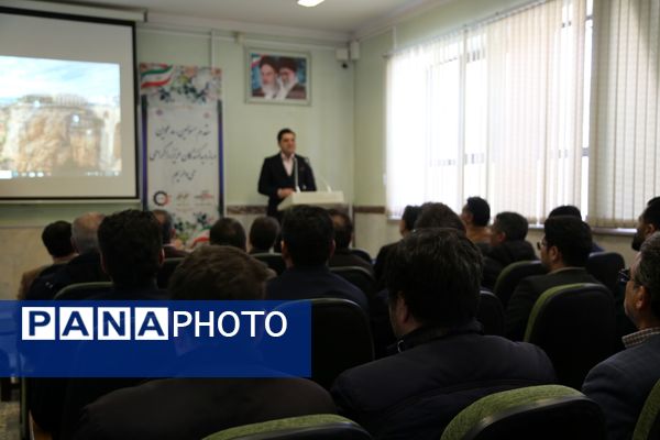 گشایش نمایشگاه دستاورد‌های هنرجویان هنرستان‌های اردبیل 