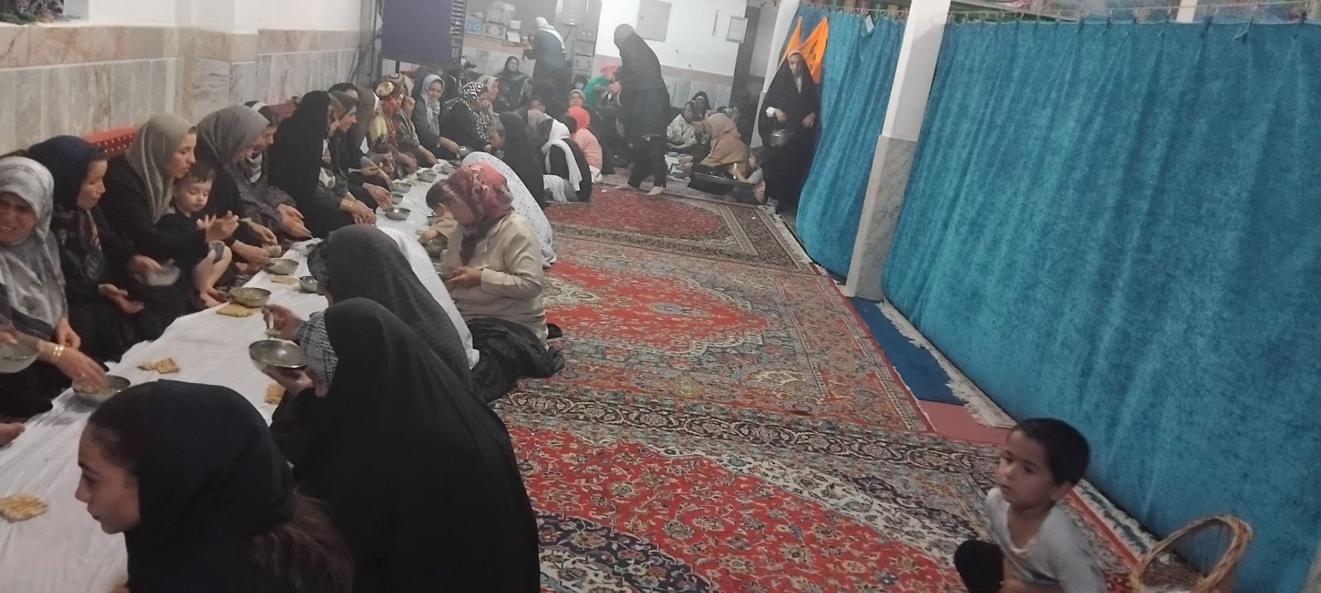 برگزاری مراسم یادبود شهیدان غدیر در روستای چلو شیروان 