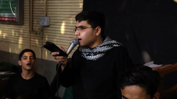 طنین ندای یازینب، آرامش‌بخش قلب‌های معتکفین 