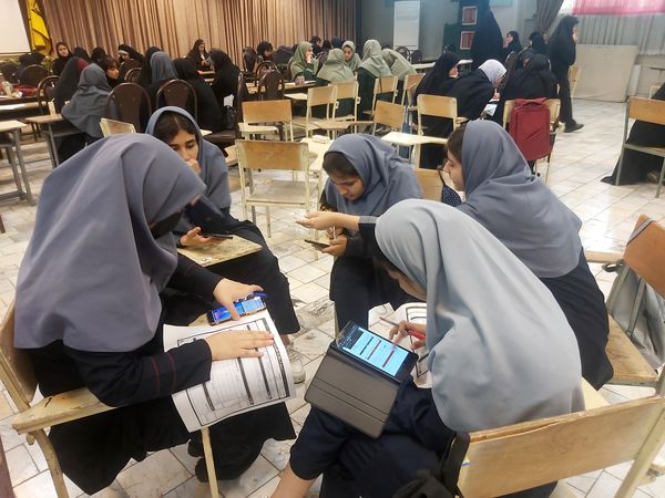 مسابقه بزرگ لیگ دانش آموزی جت مدارس منطقه ۵ تهران