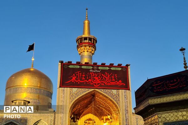 آماده‌سازی حرم مطهر رضوی برای مراسم تشییع پیکر رهبر شهید