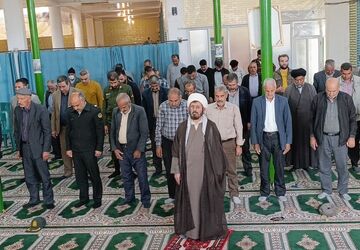 نماز جمعه شهر سفیددشت 
