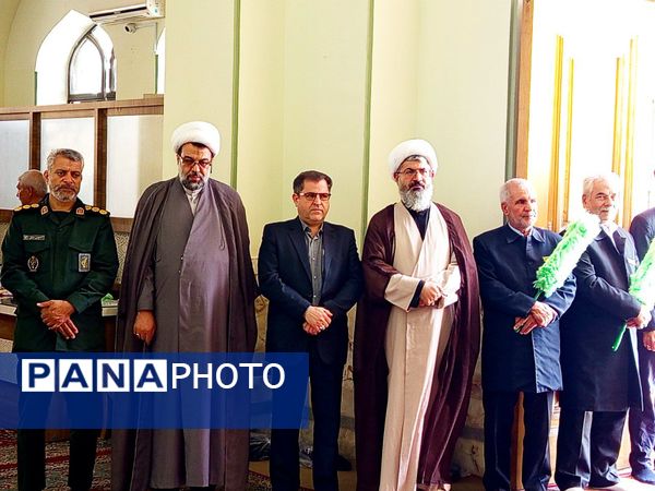 یک سال از نبود شهید جمهور میگذرد