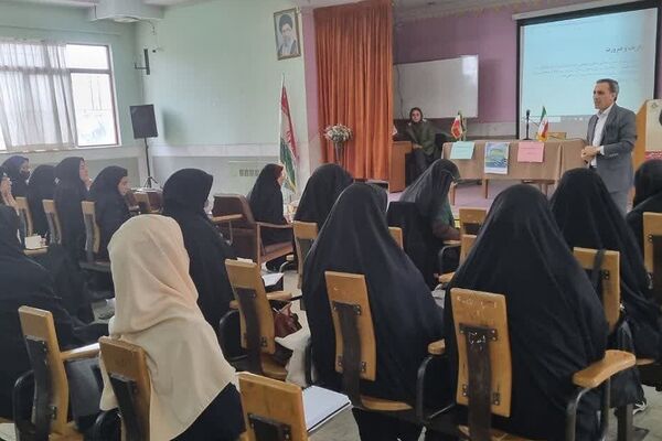برگزاری جلسه تخصصی مشاوران در ناحیه2 شهرری 