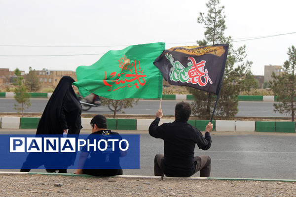 پیاده‌روی خانوادگی جاماندگان اربعین حسینی(ع) در قم