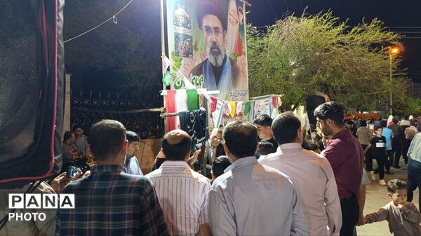 مردم هویزه ثانی شهرستان پلدختر باز هم میدان دار وفاداری شدند
