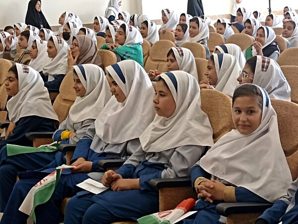برگزاری آیین جشن عاطفه‌ها در زنجان 