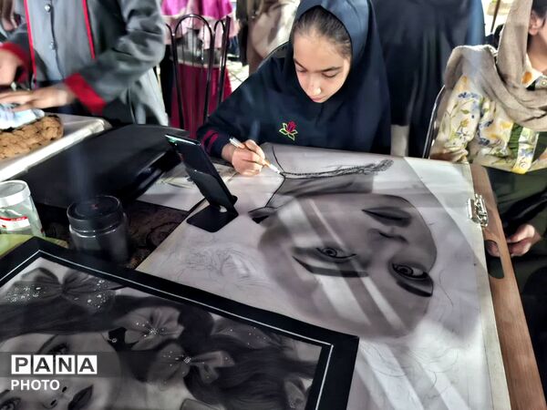 غرفه شهرستان تفت در نمایشگاه از ریشه تا رویش