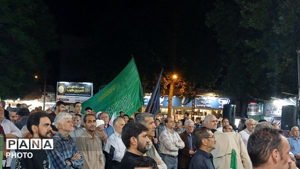 دل‌های عاشق وطن در خرم‌ آباد، وفاداری را به تصویر کشیدند