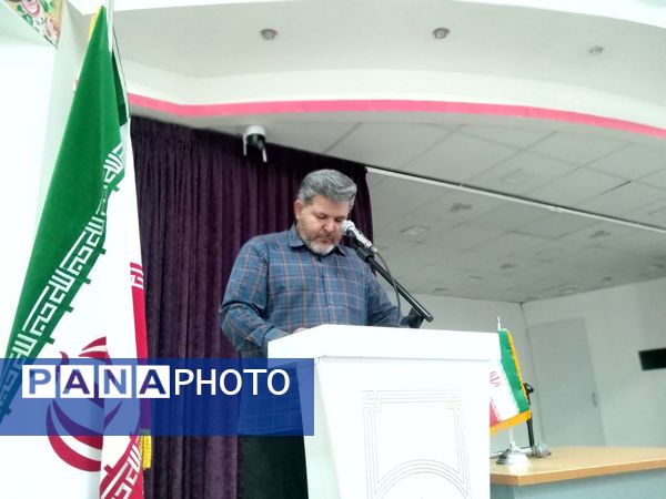 مراسم اختتامیه کلاس‌های تابستانی دارالقرآن بسیج شهرستان خلیل‌آباد