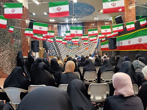 برگزاری جشن اتمام حفظ کل قرآن واعطای مدرک قرآنی به دانش آموزان