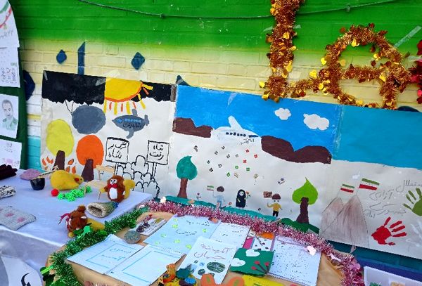 جشنواره ماها در دبستان ربابه هاشمیان یزدی شیروان