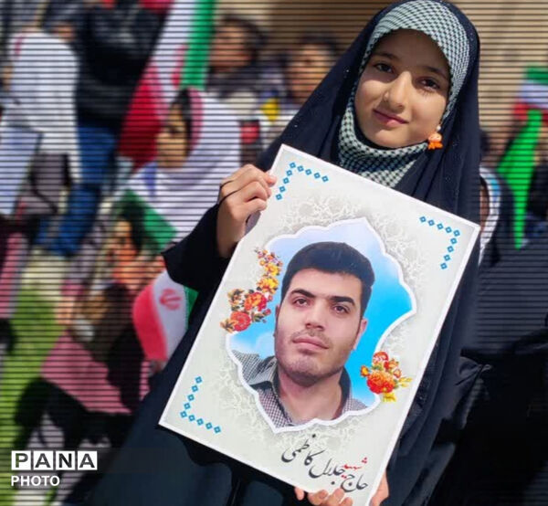 حضور شیرزنان دستجردی و نسل فردای ایران در راهپیمایی