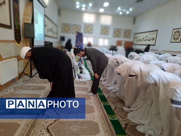 برگزاری نماز جماعت و زنگ گفت‌وگو در اسلامشهر