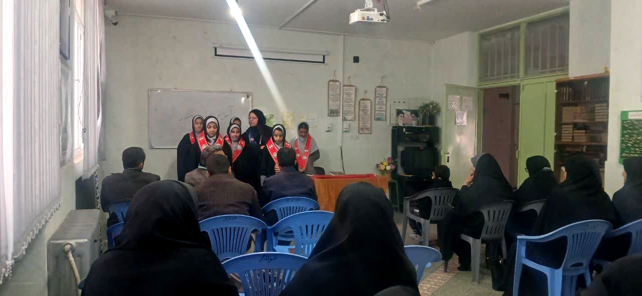 کارگاه آموزشی مربیان پیشتاز شهرستان ابرکوه