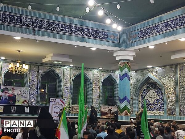 مراسم ‌چهلمین روز شهادت حضرت آیت الله خامنه و دانش‌آموزان میناب در روستای جابوز خلیل آباد