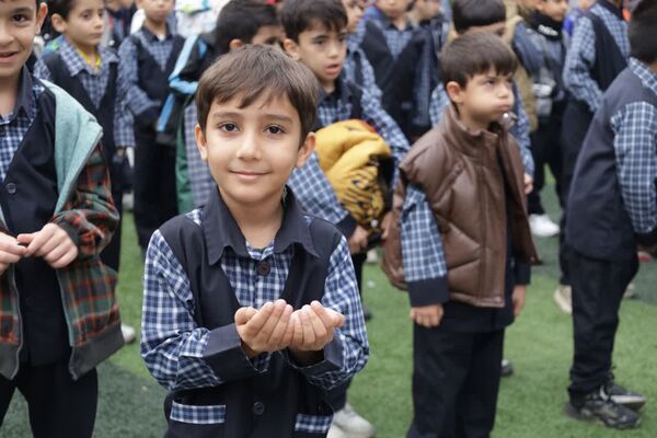صبحگاه دانش در دبستان خیراندیشان گرگان