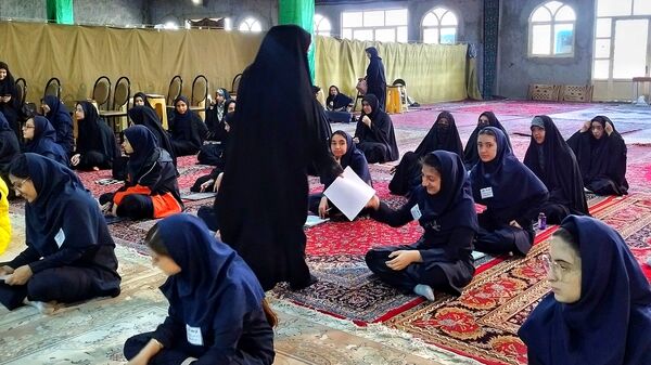 برگزاری لیگ جت دختران در مصلی بقیة اللّٰه شهرستان اشتهارد 