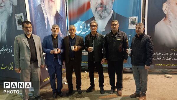 تصاویری زیبا از اجتماع باشکوه شبانه مردم‌ کوهدشت