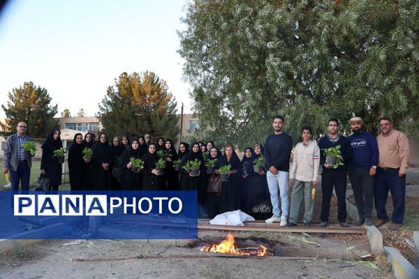 دوره تربیت مربی پیشتاز سازمان دانش‌آموزی شهرستان رباط‌کریم