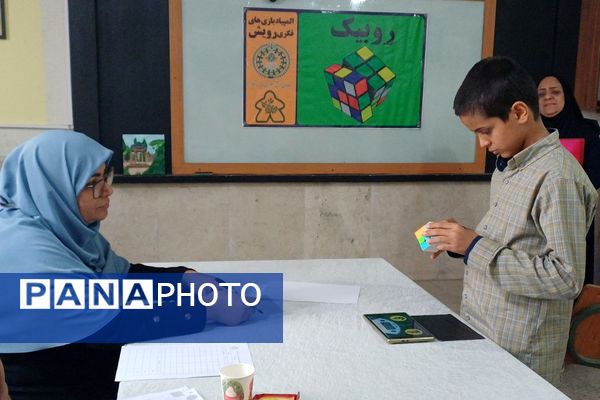 المپیاد رویش رقابتی مفرح و جذاب با حضور دانش‌آموزان  پسر مقطع متوسطه ناحیه ۳شیراز 