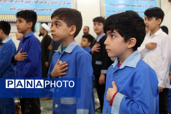 محفل قرآنی دانش آموزان در گلوگاه