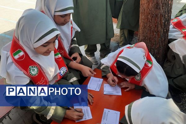 برگزاری انتخابات شورای دانش آموزی در مدارس ناحیه دو شهرری 