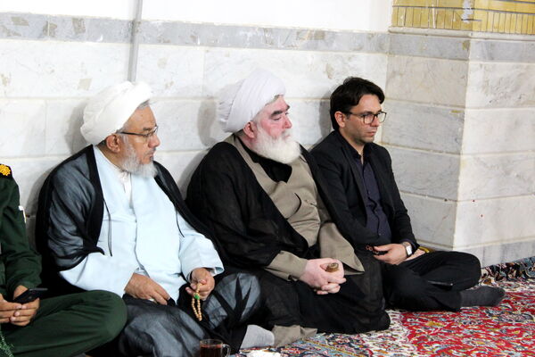 برگزاری مراسم گرامیداشت سالگرد ارتحال امام خمینی (ره) در شهر درق