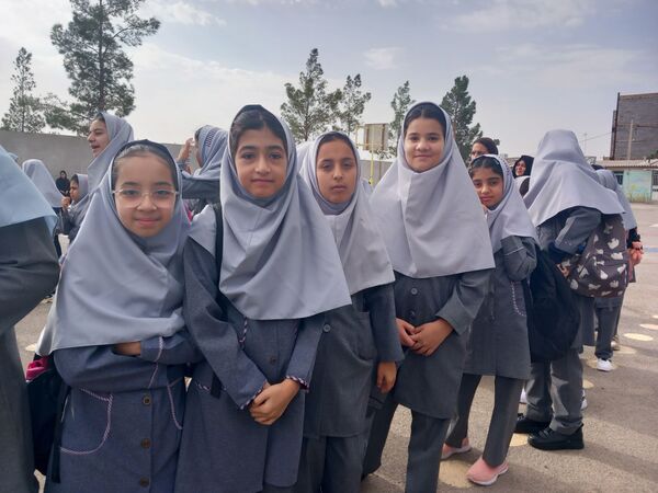 مراسم آغاز سال تحصیلی جدید در دبستان توحید 