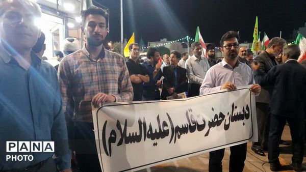 حضور حماسی مدارس قم در تجمعات شبانه آستان مقدس امامزاده موسی مبرقع(ع)
