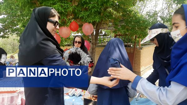 اردوی دانش‌آموزان مدرسه هیأت امنایی ضحی ۲ در روستای زوارم شیروان