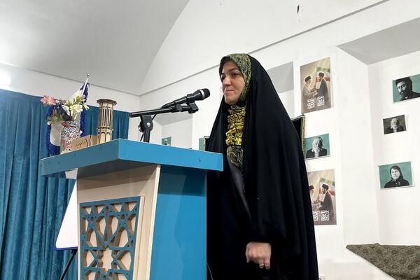 «انجمن تخصصی شعر و ادب دانش‌آموزی یزد» رسماً آغاز به کار کرد