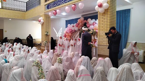 جشن بندگی فرشته‌های ۹ ساله در اهر
