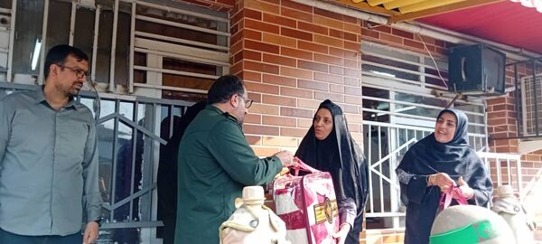 نواخته شدن زنگ ایثار و مقاومت در دبیرستان دخترانه شاهد سمیه